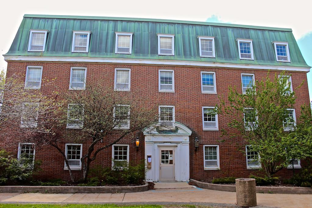 Memorial University Saint-Jean de Terre-Neuve Extérieur photo
