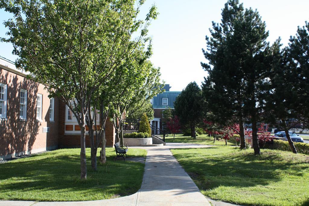 Memorial University Saint-Jean de Terre-Neuve Extérieur photo